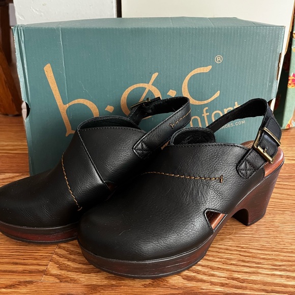 BOC Women's Black Slingback Clogs - Picture 2 of 8
